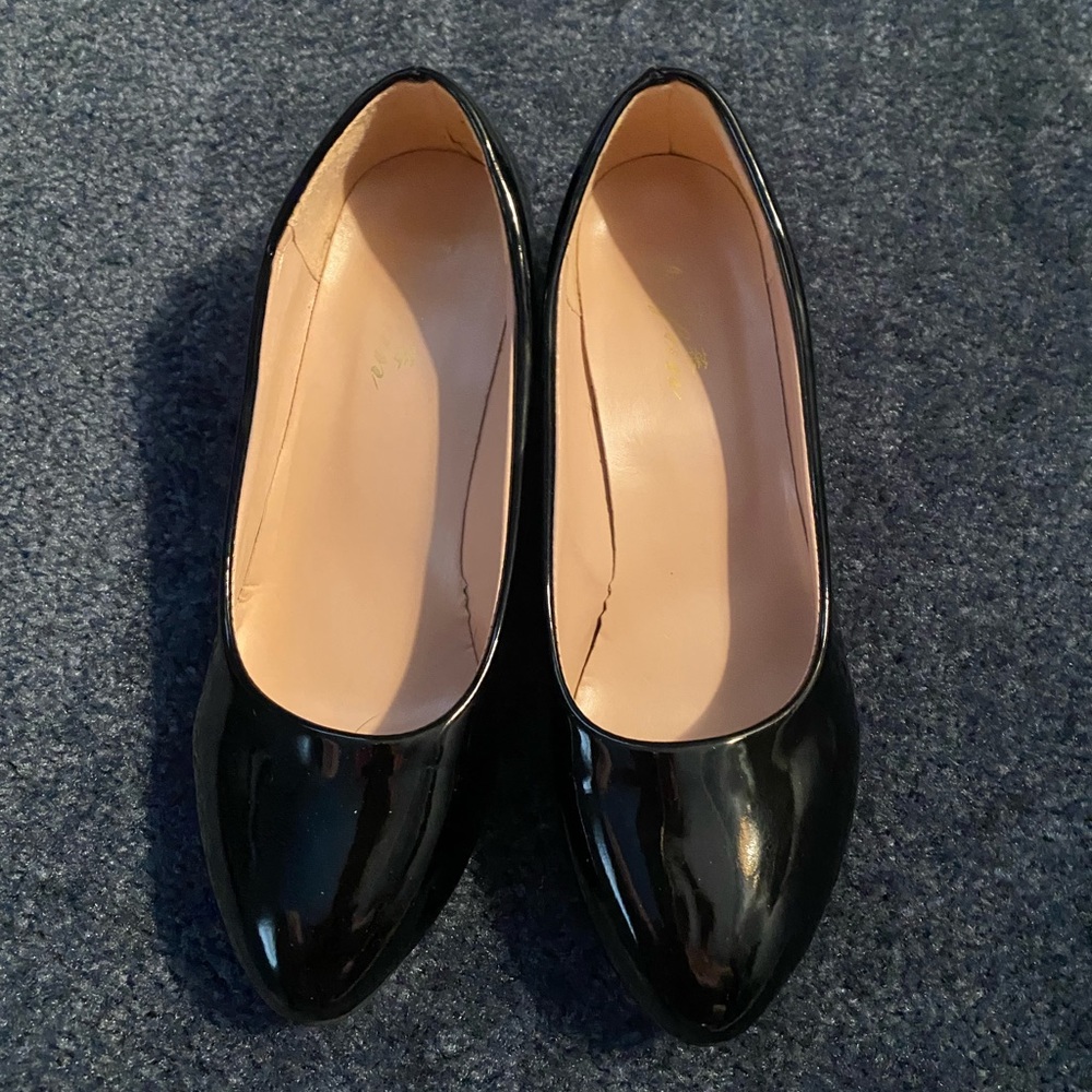 Black Pumps Size 8